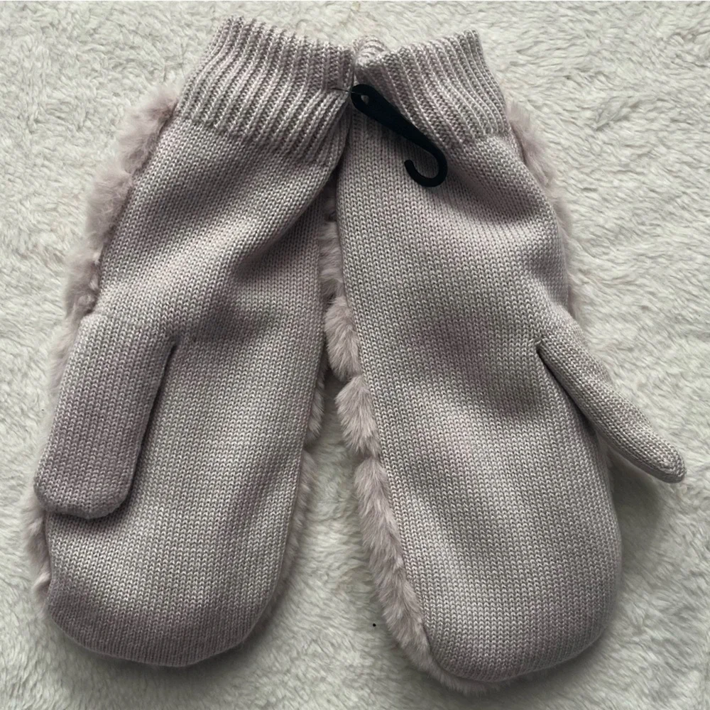 UGG Mittens with Knit Cuff